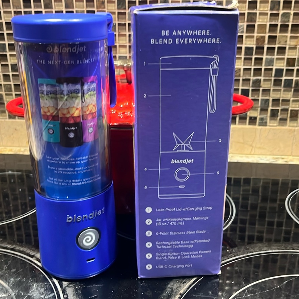 NWOT‼️BLENDJET PORTABLE BLENDER‼️